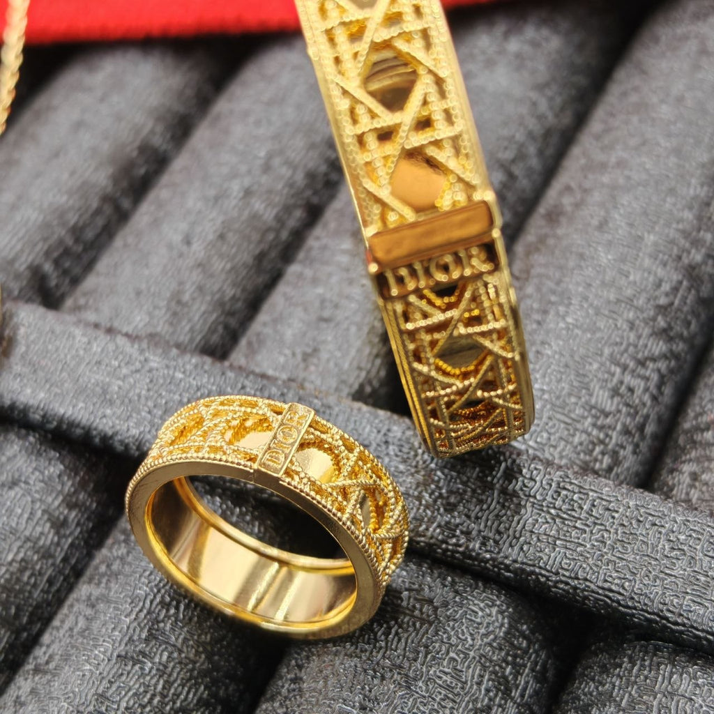 Dior Collection 4 Pièces 👑 💎