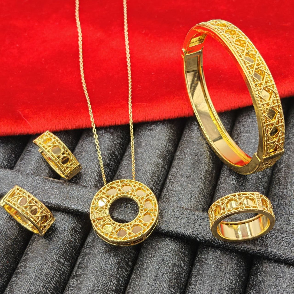 Dior Collection 4 Pièces 👑 💎